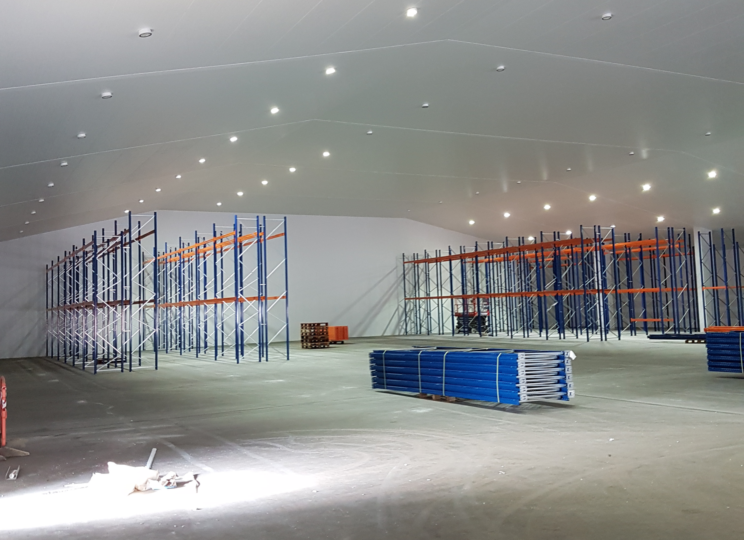 A quick turn-around installation of Chil-LED cold store lights